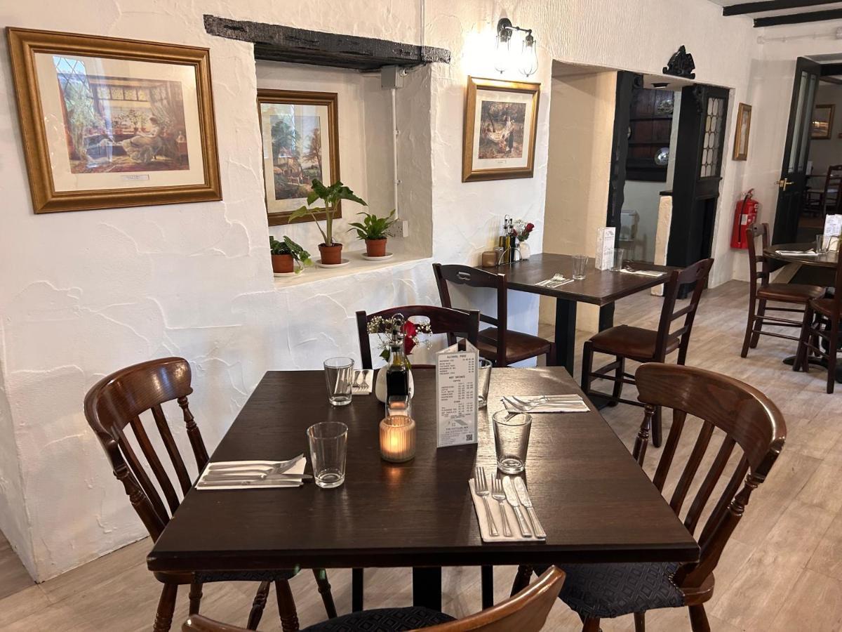 The Cottage Inn Llandeilo Dış mekan fotoğraf