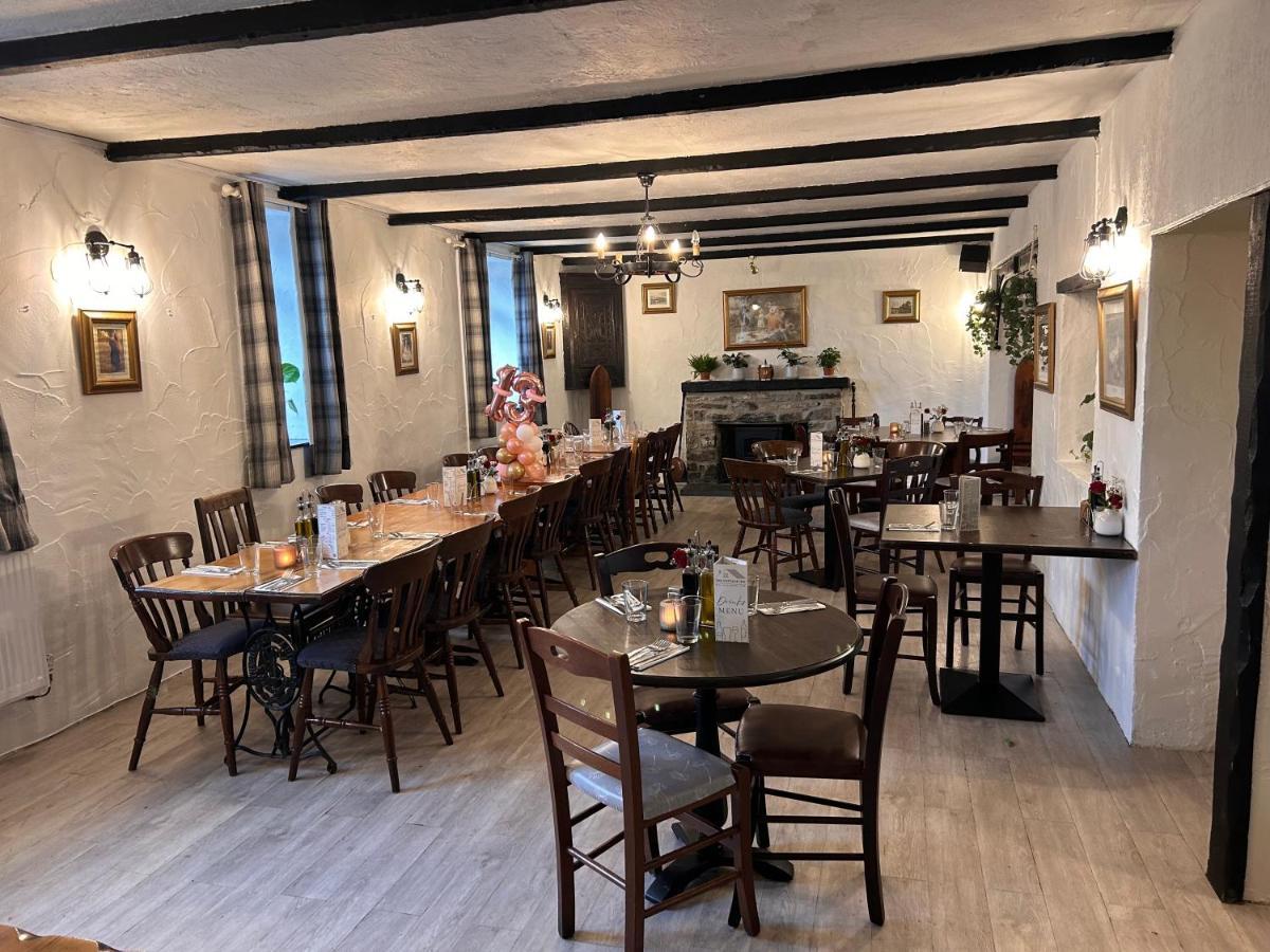 The Cottage Inn Llandeilo Dış mekan fotoğraf